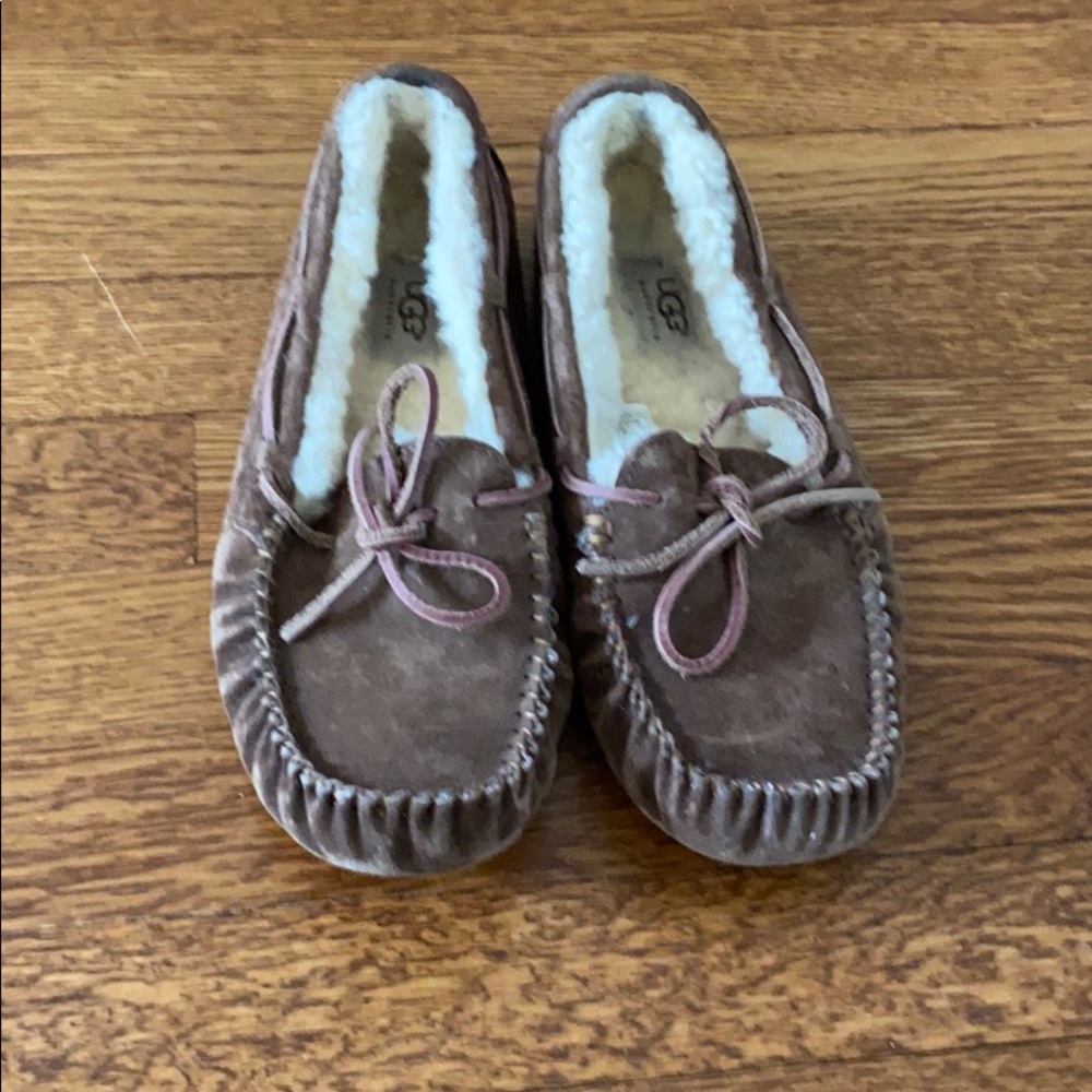 Ugg Dakota moccasins brown